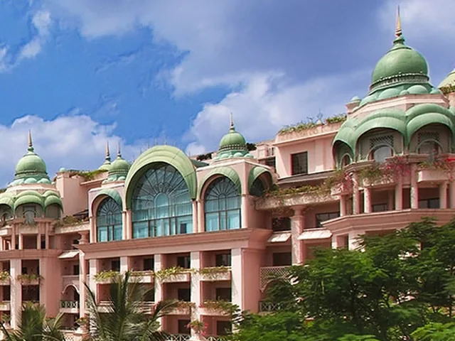 The Leela Palace Bengaluru, exterior